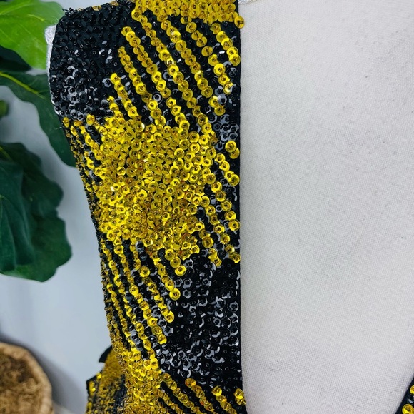Vintage Sequins Embellished Beaded Gold Black Fabulous Retro Vest - Picture 3 of 5